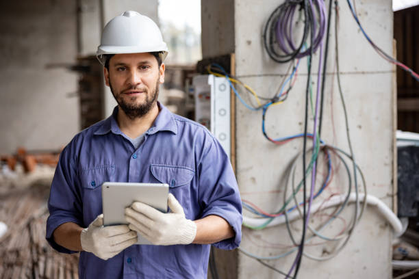 Best Circuit Breaker Repair  in Fort Payne, AL